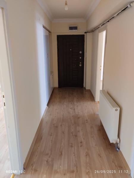 İlan Görseli https://cdn.ilanlar.com/images/l1/l2/{width}/{height}/30004548_1760779408613141843.jpg