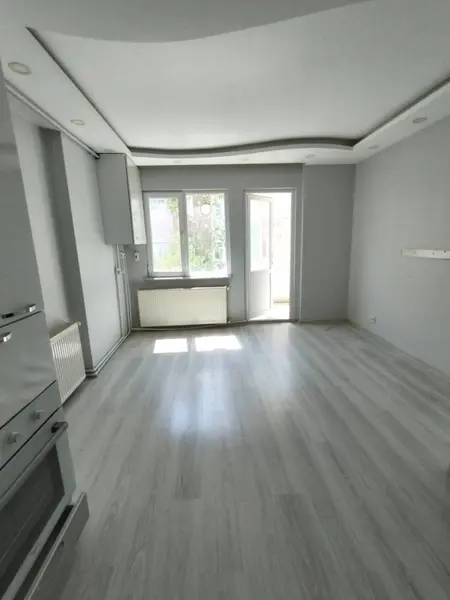 İlan Görseli https://cdn.ilanlar.com/images/l1/l2/{width}/{height}/30004683_1761044828928111192.jpg