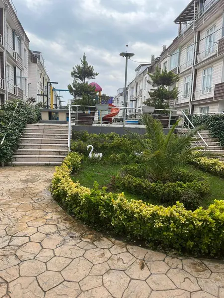 İlan Görseli https://cdn.ilanlar.com/images/l1/l2/{width}/{height}/30004855_1761397387015395550.jpg