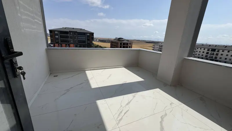 İlan Görseli https://cdn.ilanlar.com/images/l1/l2/{width}/{height}/30004859_1761402104911629903.jpg