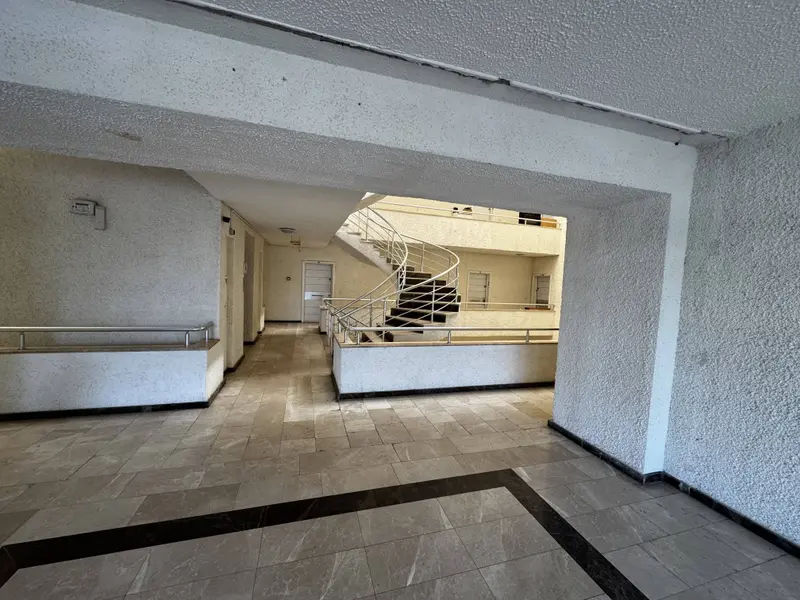 İlan Görseli https://cdn.ilanlar.com/images/l1/l2/{width}/{height}/30004881_1761486645457244606.jpg