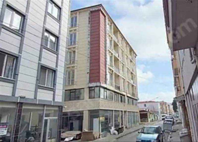 İlan Görseli https://cdn.ilanlar.com/images/l1/l2/{width}/{height}/30004900_1761508401374966034.jpg