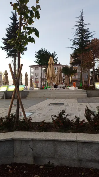 İlan Görseli https://cdn.ilanlar.com/images/l1/l2/{width}/{height}/30004912_1761579750370355189.jpg