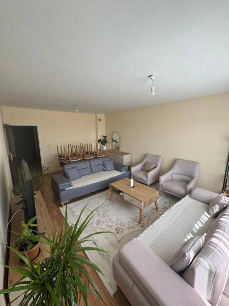 İlan Görseli https://cdn.ilanlar.com/images/l1/l2/{width}/{height}/30004919_1761580705881790667.jpg