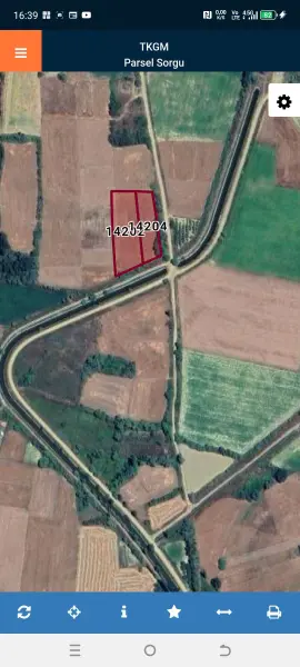 İlan Görseli https://cdn.ilanlar.com/images/l1/l2/{width}/{height}/30004922_1761583089068245999.jpg