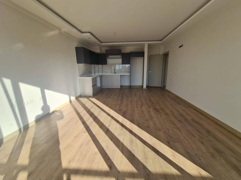 İlan Görseli https://cdn.ilanlar.com/images/l1/l2/{width}/{height}/30004938_1761637015972507324.jpg