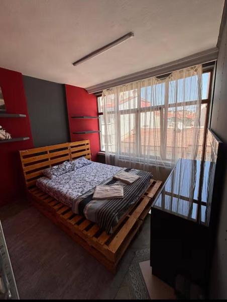 İlan Görseli https://cdn.ilanlar.com/images/l1/l2/{width}/{height}/30004942_1761640994631836144.jpg