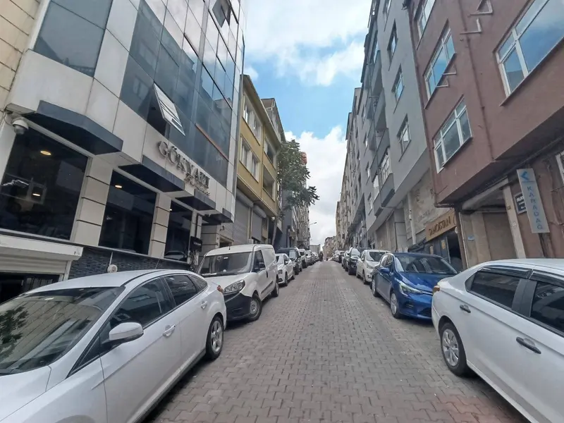 İlan Görseli https://cdn.ilanlar.com/images/l1/l2/{width}/{height}/30005004_1761767239456589409.jpg