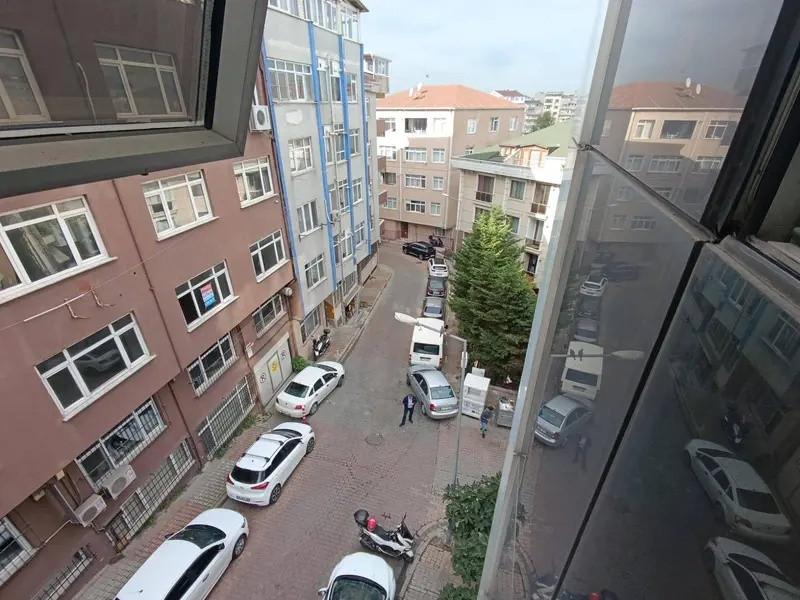 İlan Görseli https://cdn.ilanlar.com/images/l1/l2/{width}/{height}/30005004_1761767240113482354.jpg