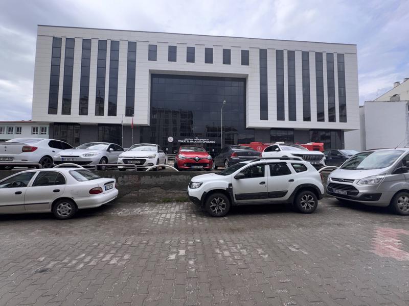 İlan Görseli https://cdn.ilanlar.com/images/l1/l2/{width}/{height}/30005029_1761826138793578765.jpg