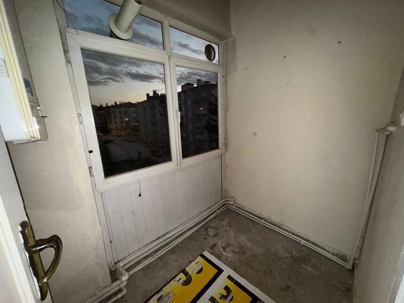 İlan Görseli https://cdn.ilanlar.com/images/l1/l2/{width}/{height}/30005034_1761827316371069845.jpg