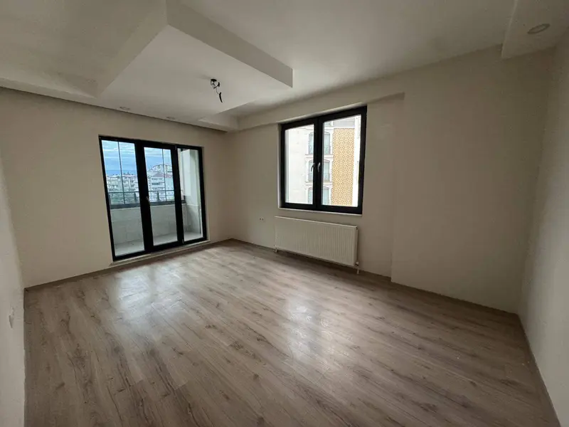 İlan Görseli https://cdn.ilanlar.com/images/l1/l2/{width}/{height}/30005072_1761894242452144613.jpg