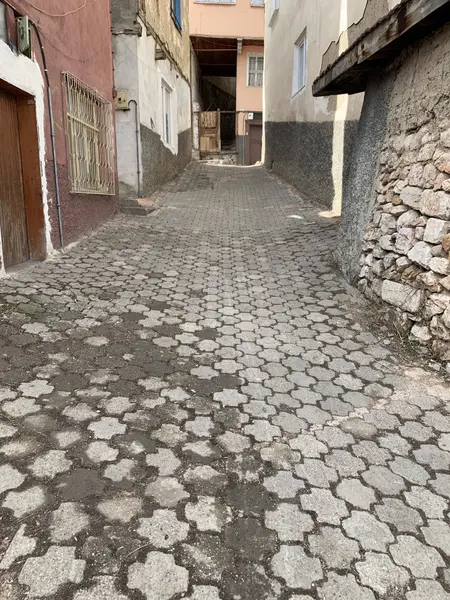 İlan Görseli https://cdn.ilanlar.com/images/l1/l2/{width}/{height}/30005124_1761984309551169356.jpg