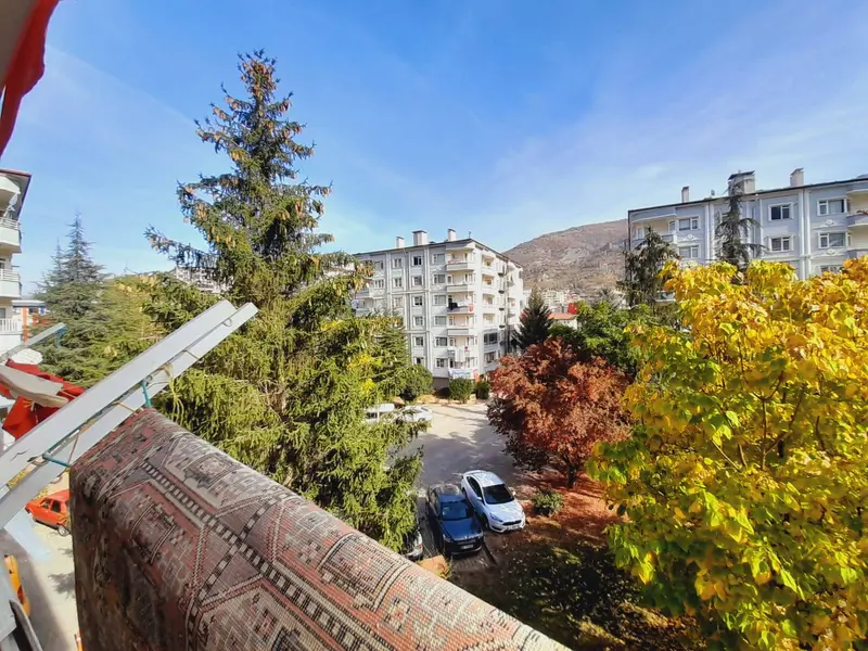 İlan Görseli https://cdn.ilanlar.com/images/l1/l2/{width}/{height}/30005127_1761985168539290910.jpg