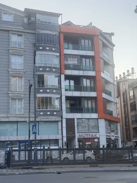 İlan Görseli https://cdn.ilanlar.com/images/l1/l2/{width}/{height}/30005130_1761986538683169427.jpg