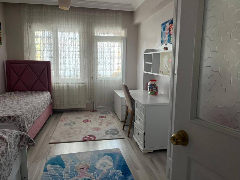 İlan Görseli https://cdn.ilanlar.com/images/l1/l2/{width}/{height}/30005149_1762016572053039936.jpg