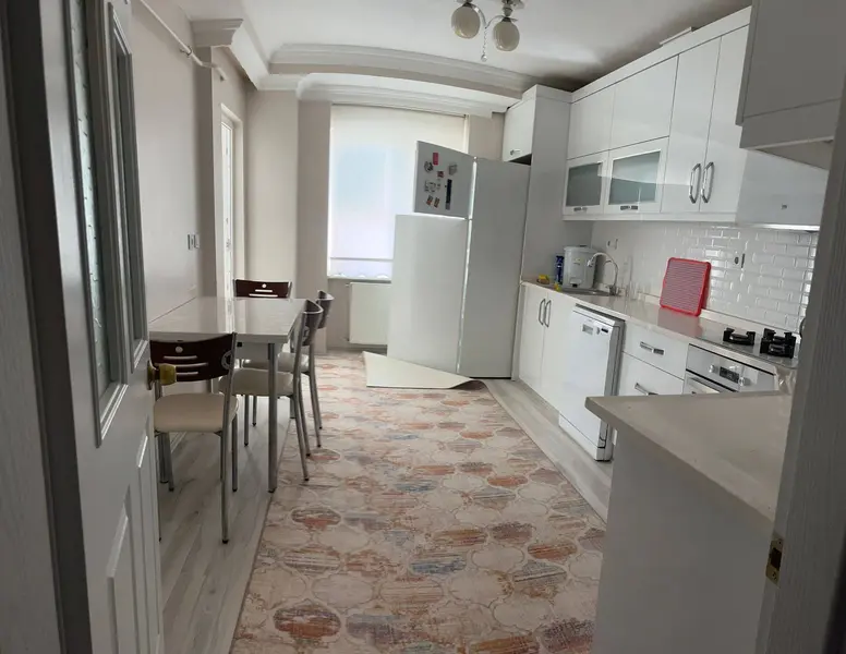 İlan Görseli https://cdn.ilanlar.com/images/l1/l2/{width}/{height}/30005149_1762016575156395493.jpg