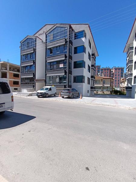 İlan Görseli https://cdn.ilanlar.com/images/l1/l2/{width}/{height}/30005172_1762085247601020865.jpg