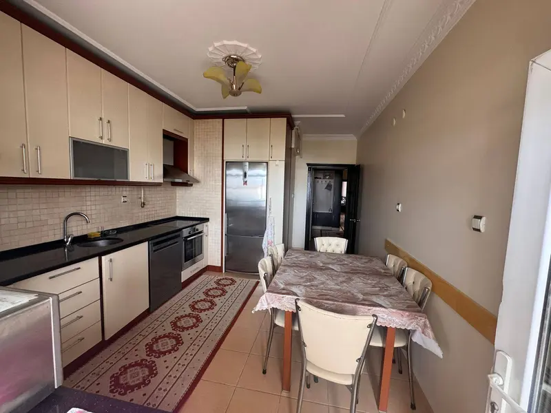 İlan Görseli https://cdn.ilanlar.com/images/l1/l2/{width}/{height}/30005199_1762160709117724454.jpg