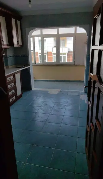 İlan Görseli https://cdn.ilanlar.com/images/l1/l2/{width}/{height}/30005277_1762354362626079923.jpg