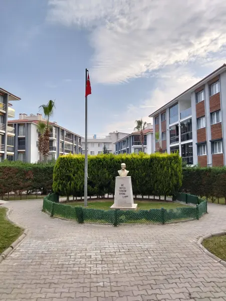 İlan Görseli https://cdn.ilanlar.com/images/l1/l2/{width}/{height}/30005281_1762359736484096618.jpg