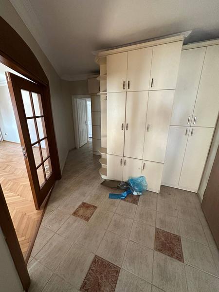 İlan Görseli https://cdn.ilanlar.com/images/l1/l2/{width}/{height}/30005392_1763464613152396941.jpg