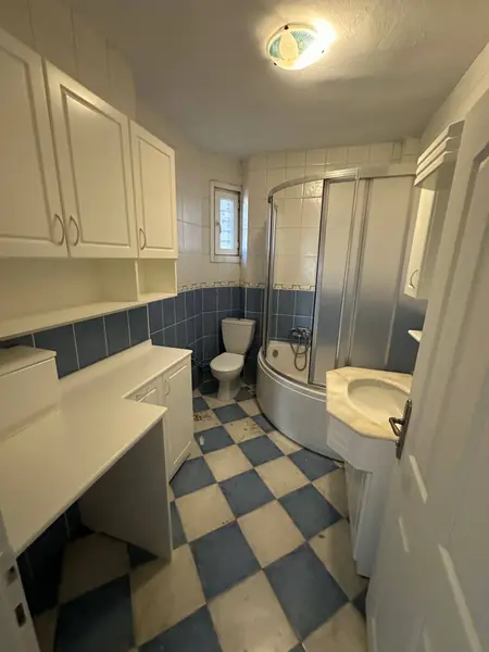 İlan Görseli https://cdn.ilanlar.com/images/l1/l2/{width}/{height}/30005392_1763464613611900952.jpg