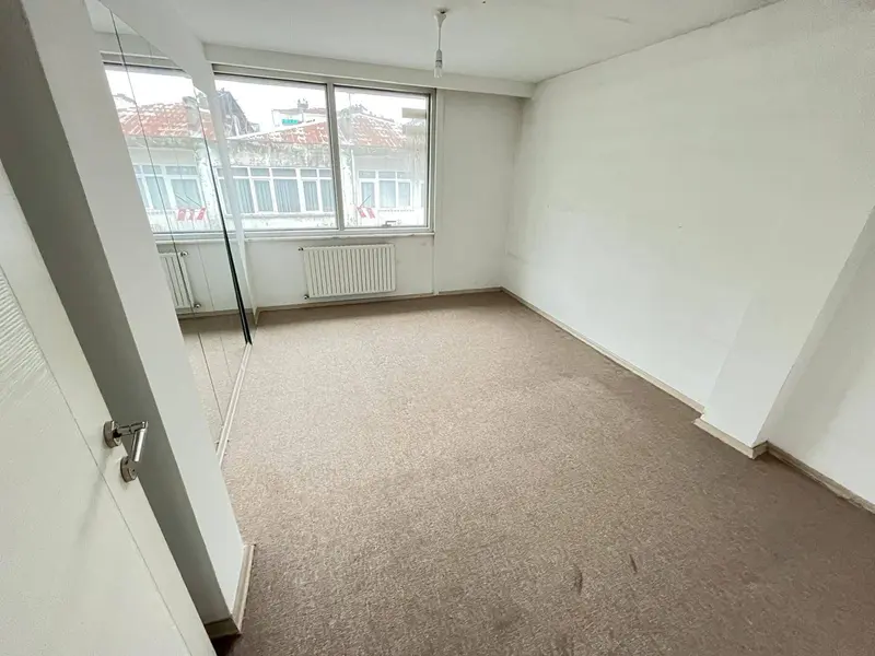 İlan Görseli https://cdn.ilanlar.com/images/l1/l2/{width}/{height}/30005398_1762874868256086717.jpg