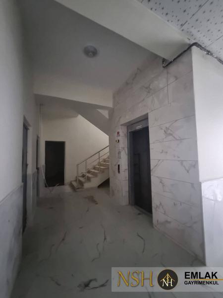 İlan Görseli https://cdn.ilanlar.com/images/l1/l2/{width}/{height}/30005427_1762968962250784324.jpg