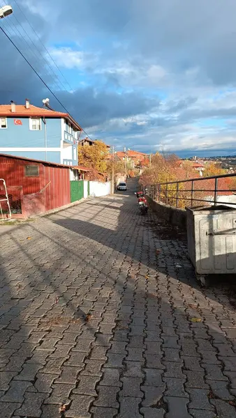 İlan Görseli https://cdn.ilanlar.com/images/l1/l2/{width}/{height}/30005455_1763117859376444958.jpg