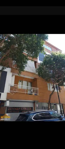 İlan Görseli https://cdn.ilanlar.com/images/l1/l2/{width}/{height}/30005468_1763184488946734312.jpg