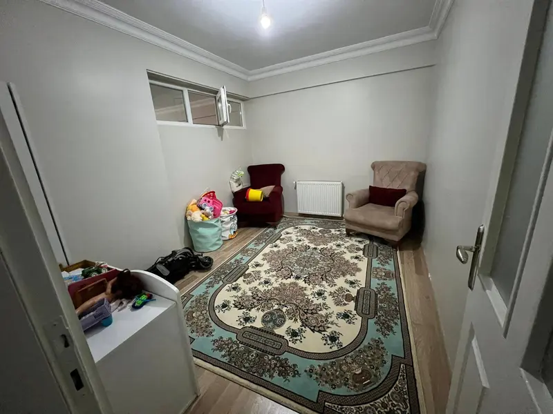 İlan Görseli https://cdn.ilanlar.com/images/l1/l2/{width}/{height}/30005498_1763280841177417243.jpg