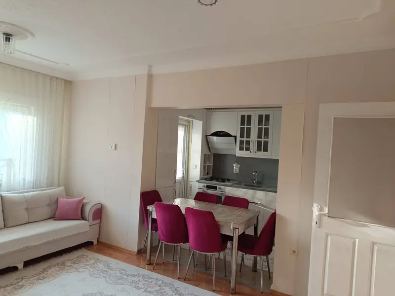 İlan Görseli https://cdn.ilanlar.com/images/l1/l2/{width}/{height}/30005500_1763284053839566189.jpg