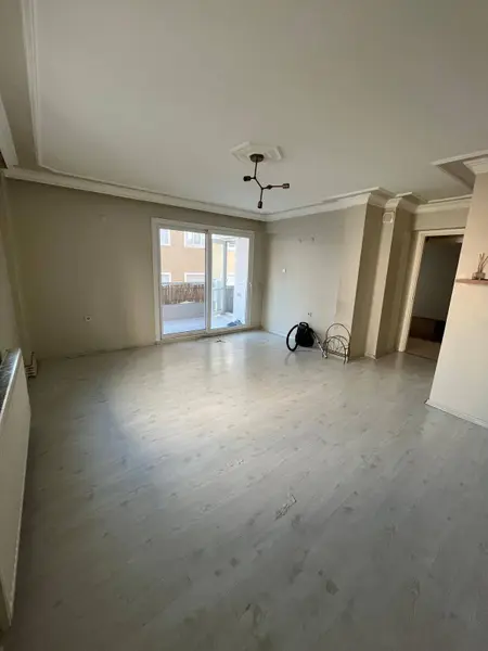 İlan Görseli https://cdn.ilanlar.com/images/l1/l2/{width}/{height}/30005554_1763471272862712869.jpg