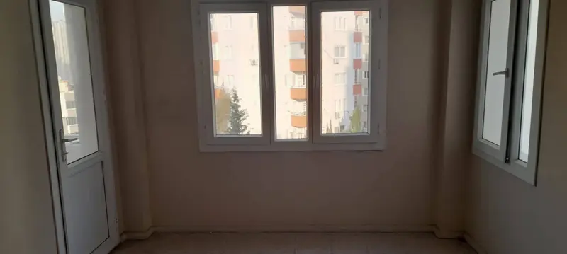 İlan Görseli https://cdn.ilanlar.com/images/l1/l2/{width}/{height}/30005561_1763858545434728829.jpg