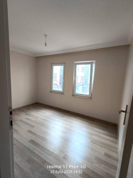 İlan Görseli https://cdn.ilanlar.com/images/l1/l2/{width}/{height}/30005565_1763529939872937225.jpg