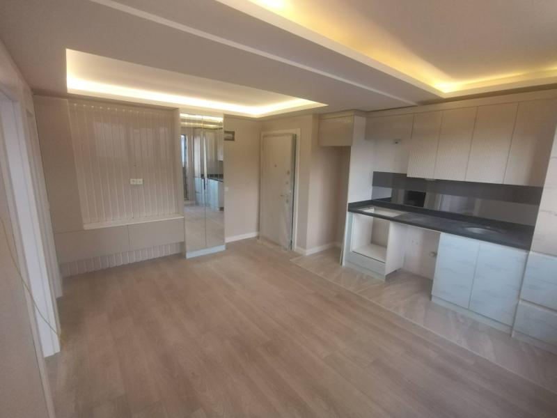 İlan Görseli https://cdn.ilanlar.com/images/l1/l2/{width}/{height}/30005592_1763554417288193352.jpg