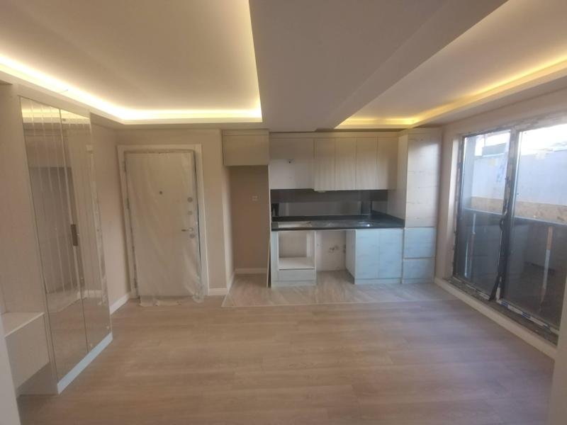 İlan Görseli https://cdn.ilanlar.com/images/l1/l2/{width}/{height}/30005592_1763554422916008770.jpg