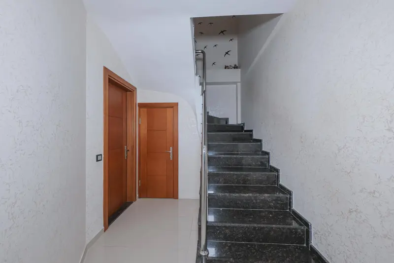 İlan Görseli https://cdn.ilanlar.com/images/l1/l2/{width}/{height}/30005663_1763666525566198833.jpg