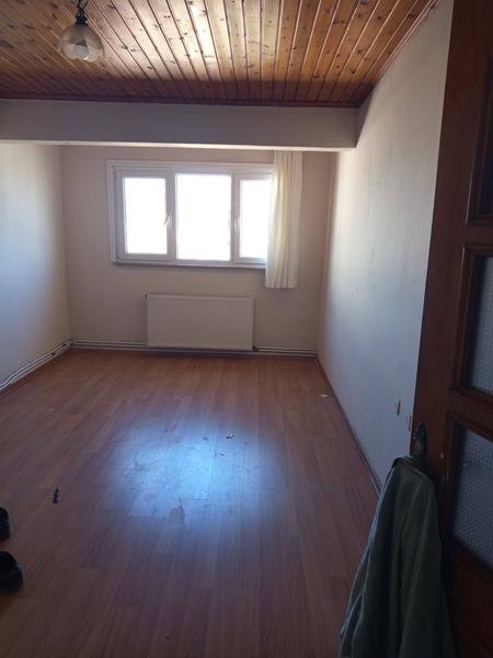 İlan Görseli https://cdn.ilanlar.com/images/l1/l2/{width}/{height}/30005696_1763739449366506892.jpg