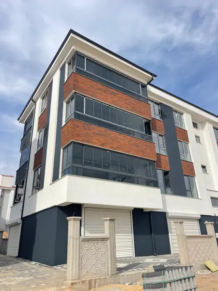 İlan Görseli https://cdn.ilanlar.com/images/l1/l2/{width}/{height}/30005712_1763803219986539048.jpg