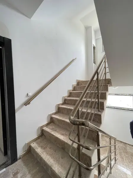 İlan Görseli https://cdn.ilanlar.com/images/l1/l2/{width}/{height}/30005712_1763803235805038953.jpg