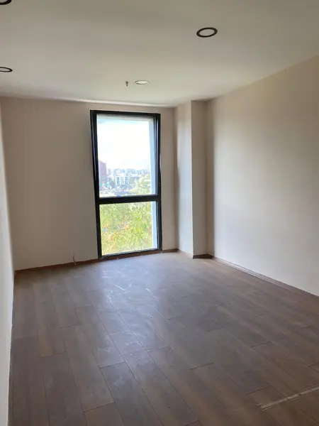 İlan Görseli https://cdn.ilanlar.com/images/l1/l2/{width}/{height}/30005739_1763836096705569752.jpg