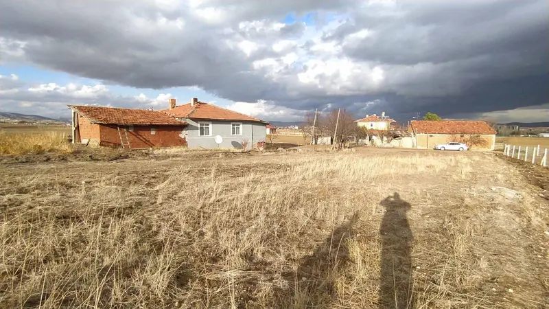 İlan Görseli https://cdn.ilanlar.com/images/l1/l2/{width}/{height}/30005773_1763974291114013750.jpg