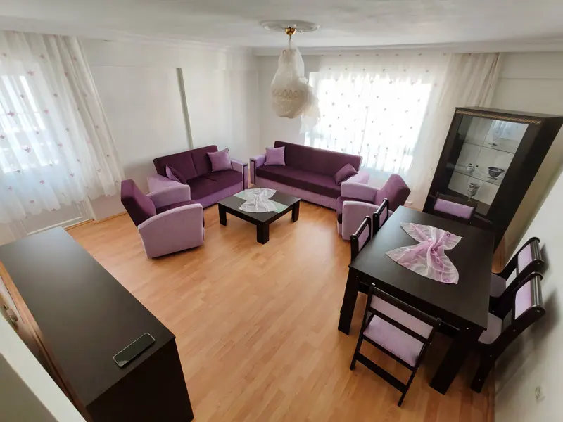 İlan Görseli https://cdn.ilanlar.com/images/l1/l2/{width}/{height}/30005792_1763993194059896490.jpg