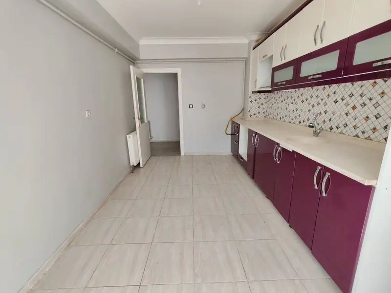 İlan Görseli https://cdn.ilanlar.com/images/l1/l2/{width}/{height}/30005794_1763994401008530648.jpg