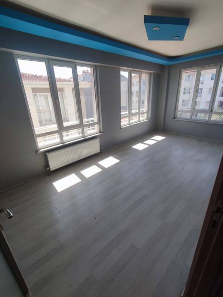 İlan Görseli https://cdn.ilanlar.com/images/l1/l2/{width}/{height}/30005802_1764009029044990490.jpg