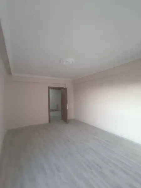 İlan Görseli https://cdn.ilanlar.com/images/l1/l2/{width}/{height}/30005816_1764052688932931587.jpg