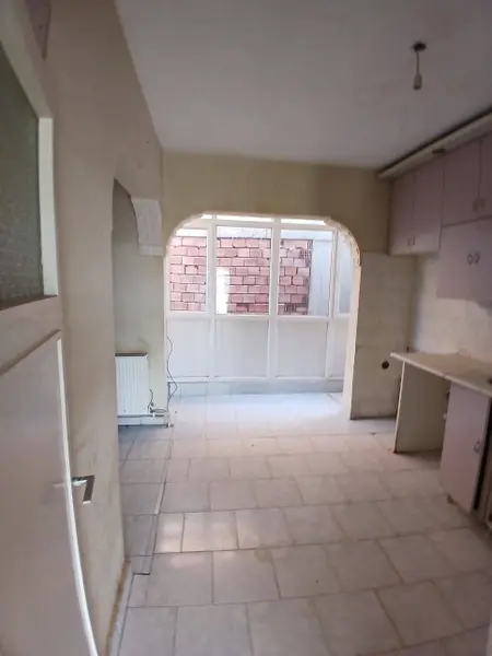 İlan Görseli https://cdn.ilanlar.com/images/l1/l2/{width}/{height}/30005864_1764178263917134573.jpg