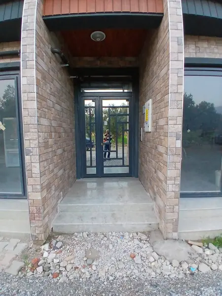 İlan Görseli https://cdn.ilanlar.com/images/l1/l2/{width}/{height}/30005940_1764423317765643462.jpg